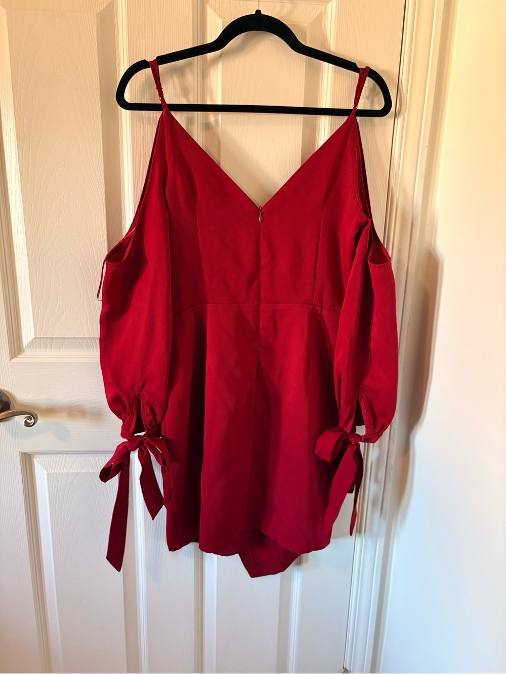 Adelyn Rae Red Cold-Shoulder Mini Dress - Picture 3 of 4